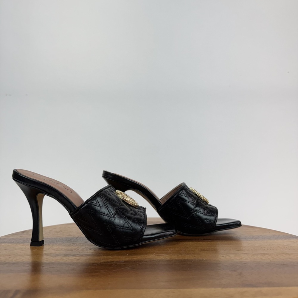 Womens Valentino Venere Black Quilted Leather Logo Medallion Heel Sandals Size 8